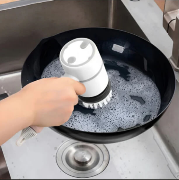 Kura, la brosse électrique ultra nettoyante.